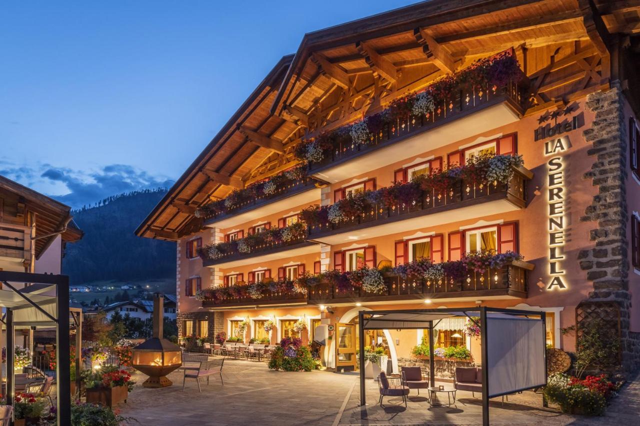 Hotel La Serenella โมเอนา ภายนอก รูปภาพ
