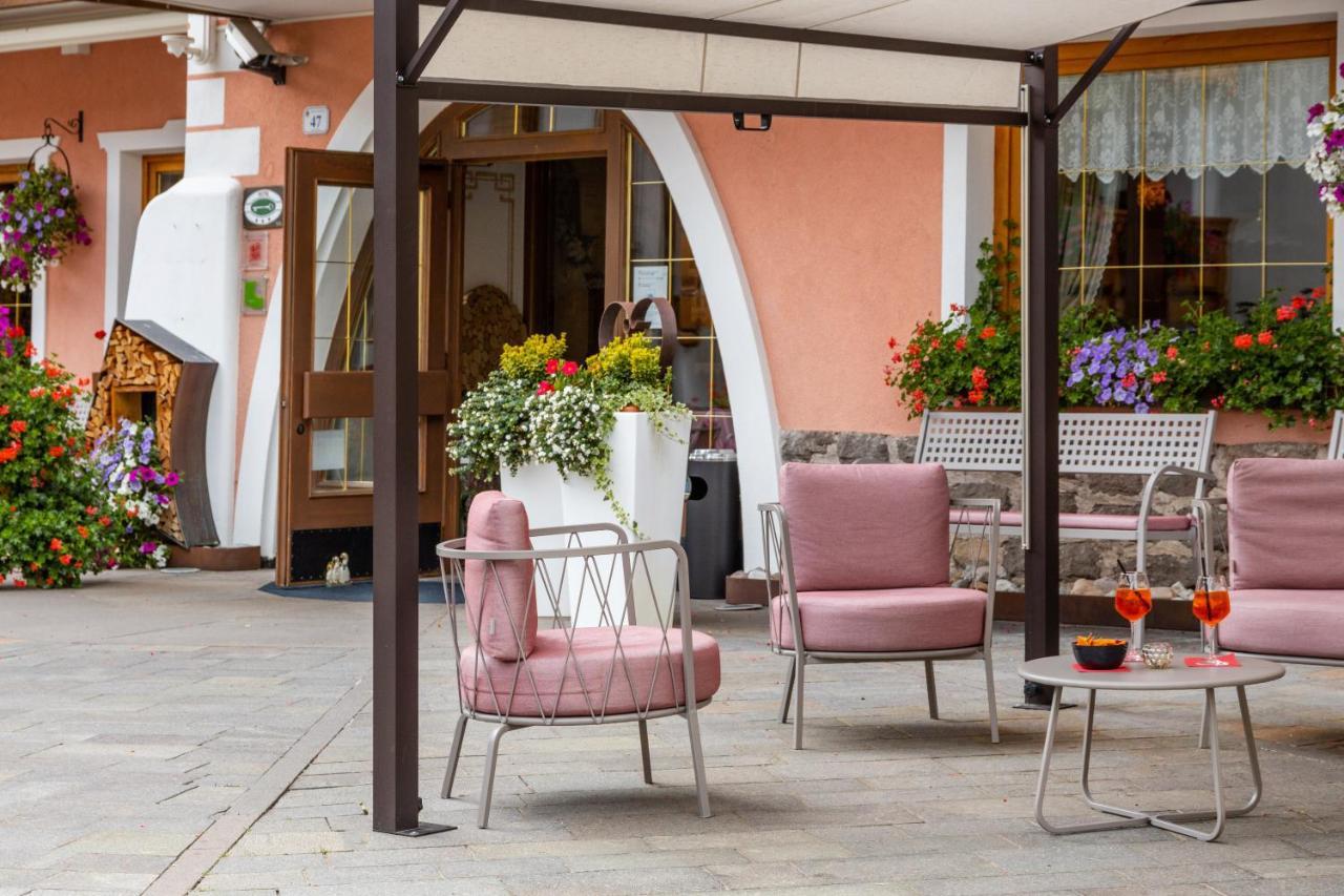 Hotel La Serenella โมเอนา ภายนอก รูปภาพ